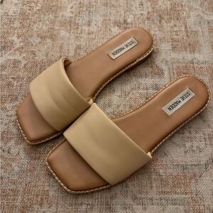 Steve Madden Cream Slide Sandals